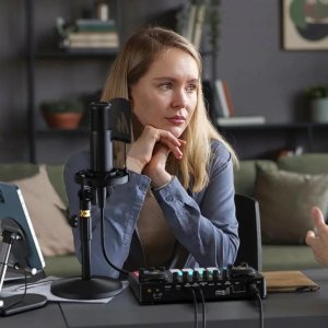 Maono Podcast Console Kit Maono AME2A 5