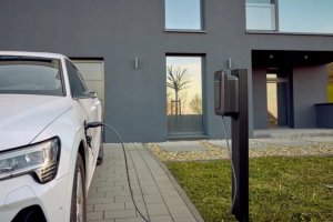 Ładowarka Hager Stacja ładowania EVCS Witty Plus 1x22kW 1/3f MID OCPP + EMC z gniazdem T2 XVL122SFL 3