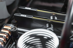 Pamięć GoodRam IRDM, DDR5, 32 GB, 8000MHz, CL36 (IR-8000D564L36S/32GDC) 10