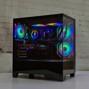 Komputer Adronix PC GAMINGOWY Adronix Quantum i7 32GB DDR5 RTX 5050 8GB 1TB SSD M.2 + MONITOR 27" 100Hz 4