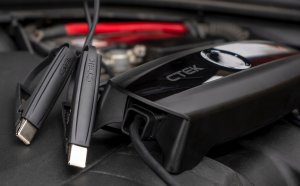 CTEK CS One Gen 2 Adaptiv ładowarka akumulatorowa WiFi Bluetooth 3