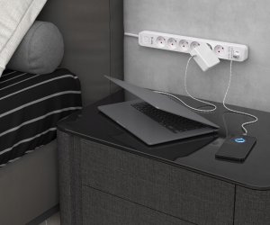 Listwa zasilająca HSK Data Listwa przeciwprzepięciowa 6 gniazd 1,5m USB A + USB C KERG 3