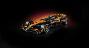 LEGO Technic Bolid McLaren MCL39 F1® (42228) 7