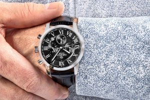 Zegarek Giewont Zegarek Męski Giewont Chronograph Sapphire Srebrno Czarny GW6260-A2 4