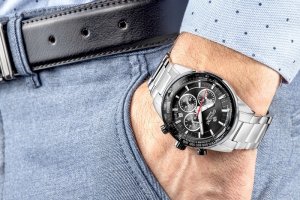 Zegarek Giewont Zegarek Męski Giewont Chronograph Sapphire Srebrno Czarny GW9140-B1 4