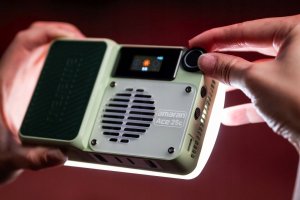 Naświetlacz Aputure amaran Ace 25c (White) 10