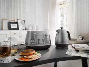 Czajnik DeLonghi Czajnik elektryczny DeLonghi Distinta KBI2001.S 2000W 1,7 Litra Srebrny 3