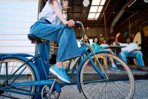 HEY DUDE Hey Dude Wendy Stretch Canvas 40902-100 białe 37 9