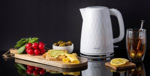 Czajnik RAVEN Biały czajnik RAVEN 1.7L 2200 W 10