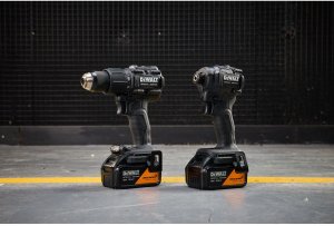 Zestaw elektronarzędzi Dewalt 6-elementowy (DCK2222MP2T) 8