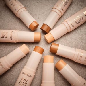 Catrice Catrice, Soft Glam Filter, Glow, Foundation Stick, 040, Medium Tan, 9 g For Women 6