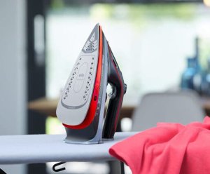 Żelazko Braun Żelazko parowe Braun SI5057RD 2700W Blokada kapania Prasowanie w pionie 7