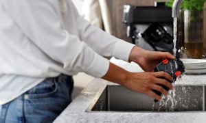 Ekspres ciśnieniowy DeLonghi Ekspres ciśnieniowy DeLonghi ECAM 220.22.GB 1450W 15bar 1,8L Czarny 7