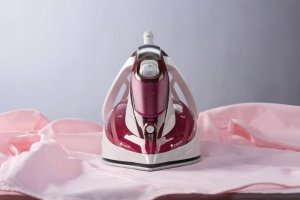 Żelazko Gorenje Żelazko Gorenje SIH3000RBC spryskiwacz 3000W para 6