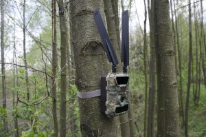 Kamera cyfrowa Luxury-Goods Kamera Leśna FOTOPUŁAPKA GPS 4.0CG MMS FILM LTE 4G 10