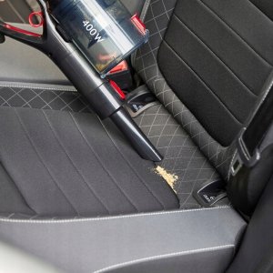 Odkurzacz pionowy MPM Odkurzacz pionowy MPM MOD-71 do 60min. pracy Wymienny akumulator 15