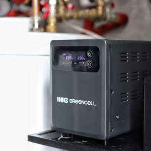 UPS UPS PRZETWORNICA ZASILACZ AWAR. GREEN CELL POWER CORE 1500VA 1000W STAŁA F. 7