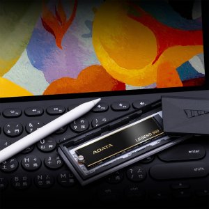 Dysk SSD Dysk SSD Adata Legend 900 512GB PCIe Gen4 x4 M.2 2280 8