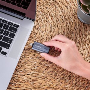 Dysk zewnętrzny SSD Adata Zewnętrzny dysk SSD SC750 2000G USB3.2C 1050/1000 MB/s 13