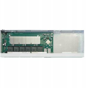 Router MIKROTIK ROUTERBOARD CRS326-24G-2S+RM SFP+ 26 port 3