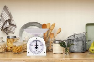 Waga kuchenna Kiwi WAGA KUCHENNA KCQ MECHANICZNA 5 KG 3
