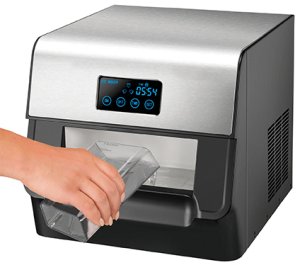 Kostkarka do lodu Unold Kostkarka do lodu Unold 48955 1,5L 150W Srebrna Łopatka do lodu Miarka 7