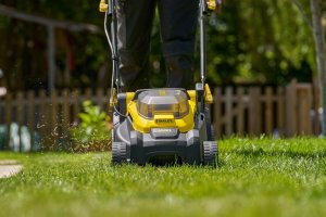 Kosiarka akumulatorowa Stanley SCMWP3401M1-QW 13