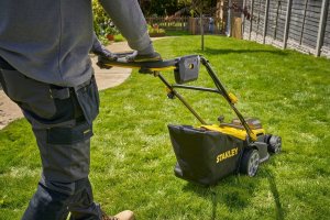 Kosiarka akumulatorowa Stanley SCMWP3401M1-QW 14