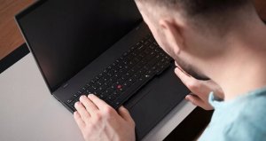 Laptop Lenovo Laptop Lenovo ThinkPad L16 G1 U7 64GB 4TB SSD WUXGA IPS IDEALNY DO BIURA 12