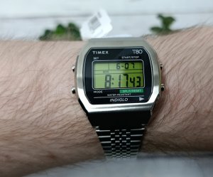 Zegarek Timex Zegarek Timex TW2V74200 T80 Retro Style Indiglo . 3