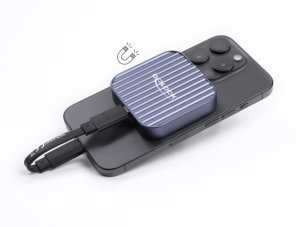 Delock Magnetyczna obudowa USB Type-C™ 10 Gbps dla 1 x M.2 NVMe lub SATA SSD 4