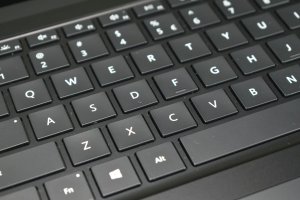 Laptop poleasingowy Microsoft Microsoft Surface Laptop 4 1979 15" i7-1185G7 8 GB 256 GB Dotykowy | Windows 11 Pro | Klasa Standard 11