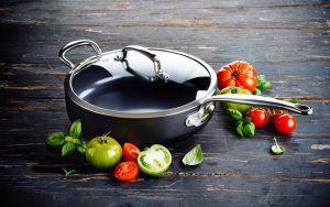 Patelnia Greenpan GreenPan Barcelona Pro Sauté Pan 24cm Black 4