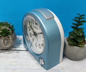 Seiko Budzik SEIKO QHE204L 11,5 cm regulacja głośności . 3