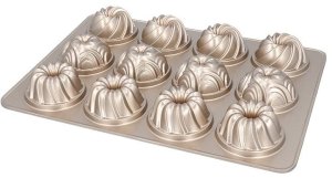 Birkmann Forma na 12 babeczek Violet Contoura 3