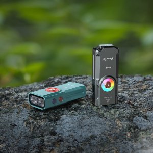 Latarka Fenix Latarka LED E06R turkusowa 6