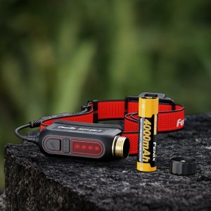 Latarka Fenix Latarka czołowa Fenix HP12R-T czerwona 7