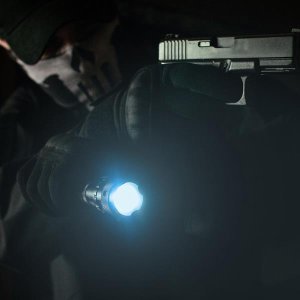 Latarka czołowa M-Tac M-Tac Latarka Ręczna P4 250 lm (60075000) 9