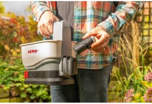 Ikra GmbH Ikra akumuliatorinis rankinis barstytuvas 12V 2.5Ah IAST 12 2