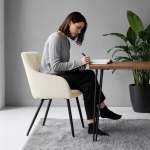 Fabryka Mebli Akord 2x Welurowe krzesło tapicerowane pikowane Kremowe DIAMANTE Czarne nogi 11