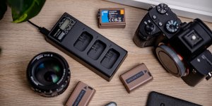 Ładowarka do aparatu Eneride Ładowarka trzykanałowa Newell CD-USB-C do akumulatorów LP-E6 do Canon 6