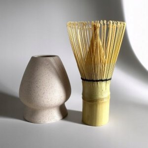 Brown House & Tea Brown House & Tea - Podstawka pod mieszadełko do matchy - Beżowy 2