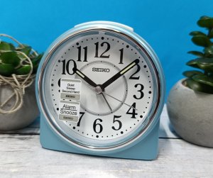 Seiko Budzik SEIKO QHE198L nie tyka 9 cm niebieski . 2