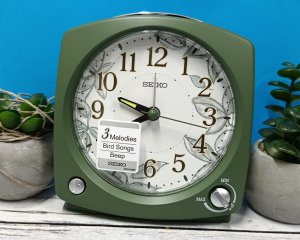 Seiko Budzik SEIKO QHP012M 12x13 cm śpiew ptaków melodie regulacja głośności . 2