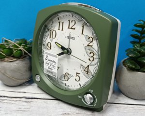 Seiko Budzik SEIKO QHP012M 12x13 cm śpiew ptaków melodie regulacja głośności . 4