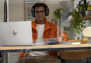 Laptop HP Laptop HP OmniBook X 17-dd0013dx / B5UH5UA / Intel Ultra 7 / 16GB / 1TB / Intel Arc / FullHD / Dotyk / Win 11 / Srebrny 9