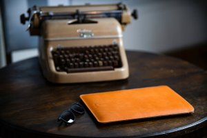 Etui Baltan Baltan Etui MacBook PRO 16" czarny 12