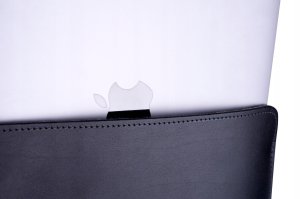 Etui Baltan Baltan Etui MacBook PRO 16" czarny 8