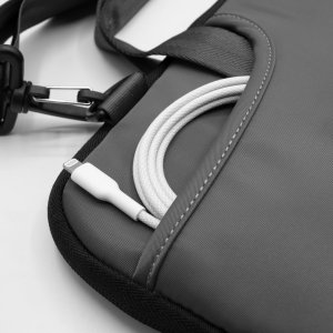 Torba Puro Torba z paskiem na ramię SleevePro do laptopa MacBooka do 14'' - czarna 2