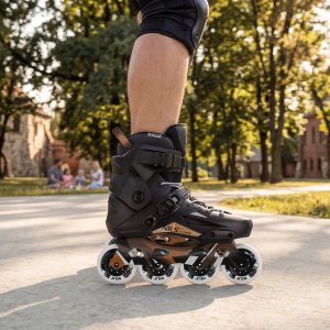 Rolki Nils Extreme NA1601 ŁYŻWOROLKI SLALOMOWE SLAYD CZARNE ROZM. 47 NILS EXTREME 4